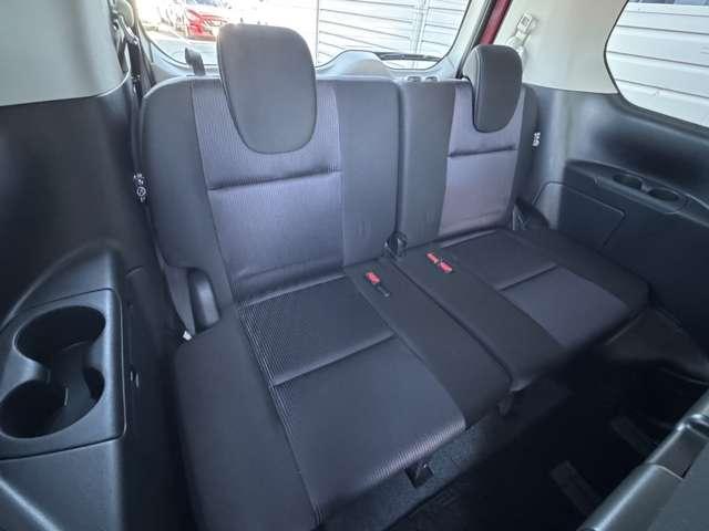 セレナ １．２　ｅ－ＰＯＷＥＲ　ハイウェイスター　Ｖ　両側パワスラ　デュアルオートエアコンＡＶＭ（7枚目）