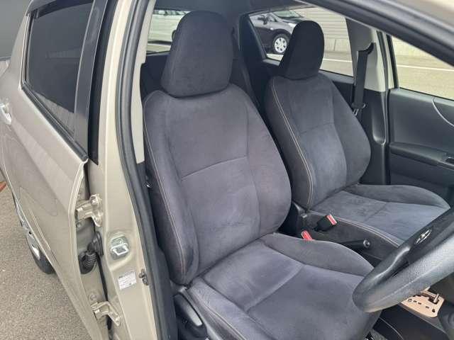 ヴィッツ １．３　Ｆ　シエル　自社下取り車　特別仕様車Ｆ－Ｃｉｅｌ（6枚目）