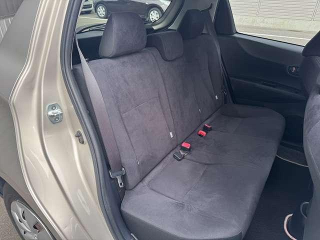 ヴィッツ １．３　Ｆ　シエル　自社下取り車　特別仕様車Ｆ－Ｃｉｅｌ（7枚目）