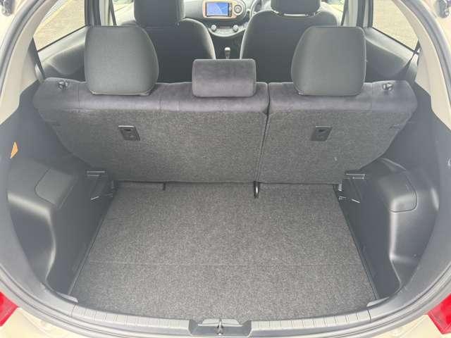 ヴィッツ １．３　Ｆ　シエル　自社下取り車　特別仕様車Ｆ－Ｃｉｅｌ（8枚目）