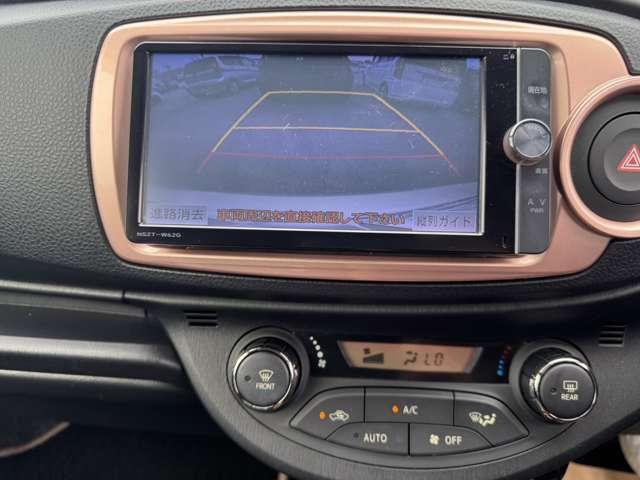 ヴィッツ １．３　Ｆ　シエル　自社下取り車　特別仕様車Ｆ－Ｃｉｅｌ（11枚目）