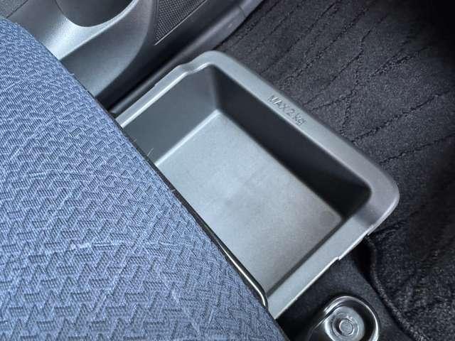 ｅＫクロス ６６０　Ｔ　シートヒーター・Ｄレコ・全周囲カメラ（17枚目）