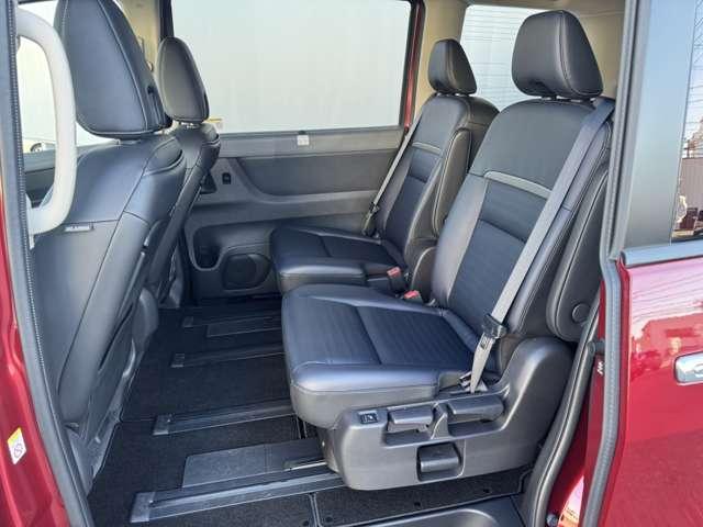セレナ １．４　ｅ－ＰＯＷＥＲ　ルキシオン　弊社元試乗車　ルキシオン　シートヒーター（6枚目）