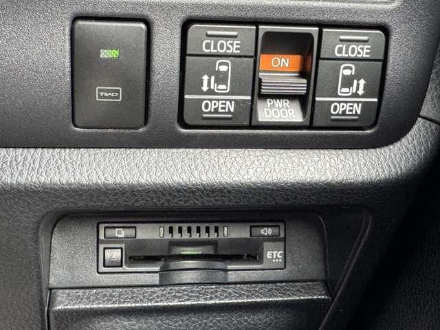 �d�s�b���������Ă���܂���X���C�h�h�A�͗����d���X���C�h�h�A��