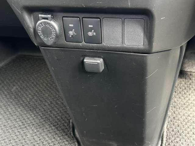 タンク 1.0 カスタム G ナビ・バックカメラ・両側パワスラ・ETC(12枚目)