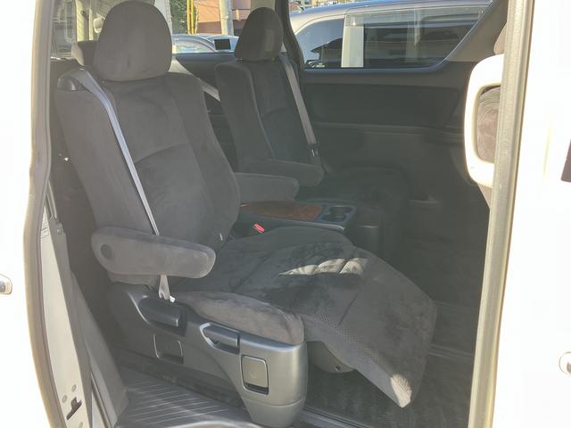 ヴェルファイア 2.4Z プラチナムセレクション ワンオーナー 禁煙車 特別限定車 ダブルサンルーフ ナビTV バックカメラ 後席フリップダウンモニター 両側電動スライドドア 7人乗り パワーバックドア クルーズコントロール ETC ユーザー買取車(6枚目)