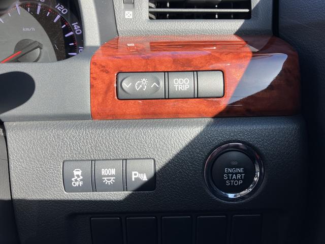 ヴェルファイア 2.4Z プラチナムセレクション ワンオーナー 禁煙車 特別限定車 ダブルサンルーフ ナビTV バックカメラ 後席フリップダウンモニター 両側電動スライドドア 7人乗り パワーバックドア クルーズコントロール ETC ユーザー買取車(24枚目)