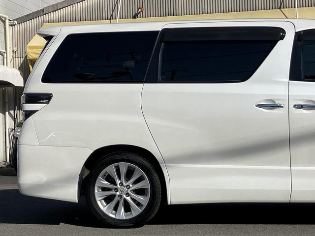 ヴェルファイア 2.4Z プラチナムセレクション ワンオーナー 禁煙車 特別限定車 ダブルサンルーフ ナビTV バックカメラ 後席フリップダウンモニター 両側電動スライドドア 7人乗り パワーバックドア クルーズコントロール ETC ユーザー買取車(40枚目)