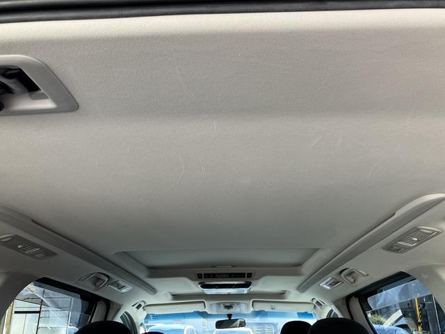 ヴェルファイア 2.4Z プラチナムセレクション ワンオーナー 禁煙車 特別限定車 ダブルサンルーフ ナビTV バックカメラ 後席フリップダウンモニター 両側電動スライドドア 7人乗り パワーバックドア クルーズコントロール ETC ユーザー買取車(61枚目)