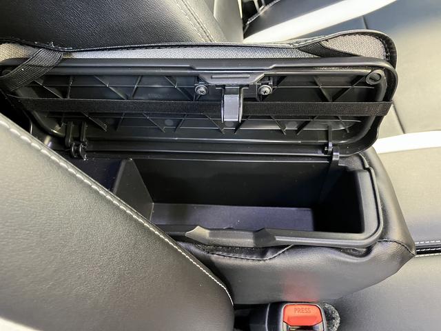 タント カスタムX 禁煙車 衝突軽減ブレーキ ナビ TV CD/DVD/SD/Bluetooth バックカメラ ETC ドライブレコーダー 前席シートヒーター シートカバー 両側電動スライドドア クリアランスソナー(30枚目)