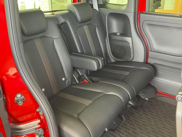 Ｎ－ＢＯＸカスタム Ｌ　コーディネイトスタイル／赤黒ツートンカラー　１オーナー禁煙車　ナビ　ＴＶ　ＤＶＤ　Ｂｌｕｅｔｏｏｔｈ　バックカメラ　ＥＴＣ　前席シートヒーター＆専用合皮シート　両側電動スライドドア　スマートキー（6枚目）