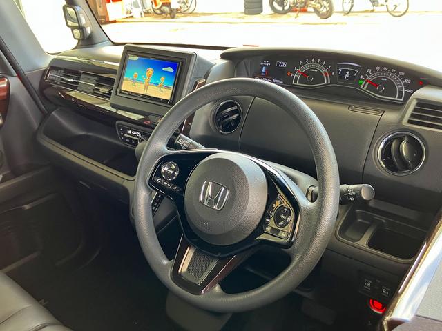 Ｎ－ＢＯＸカスタム Ｌ　コーディネイトスタイル／赤黒ツートンカラー　１オーナー禁煙車　ナビ　ＴＶ　ＤＶＤ　Ｂｌｕｅｔｏｏｔｈ　バックカメラ　ＥＴＣ　前席シートヒーター＆専用合皮シート　両側電動スライドドア　スマートキー（22枚目）