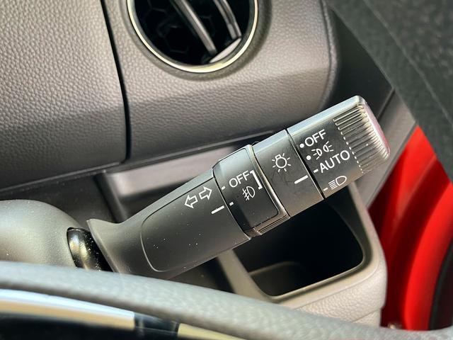 Ｎ－ＢＯＸカスタム Ｌ　コーディネイトスタイル／赤黒ツートンカラー　１オーナー禁煙車　ナビ　ＴＶ　ＤＶＤ　Ｂｌｕｅｔｏｏｔｈ　バックカメラ　ＥＴＣ　前席シートヒーター＆専用合皮シート　両側電動スライドドア　スマートキー（29枚目）