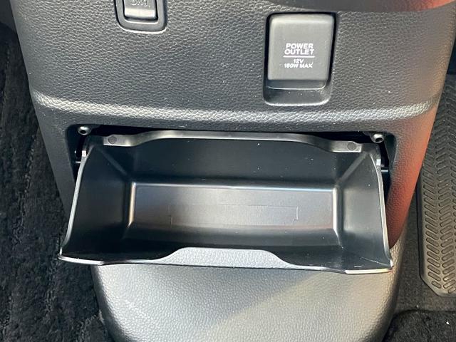 Ｎ－ＢＯＸカスタム Ｌ　コーディネイトスタイル／赤黒ツートンカラー　１オーナー禁煙車　ナビ　ＴＶ　ＤＶＤ　Ｂｌｕｅｔｏｏｔｈ　バックカメラ　ＥＴＣ　前席シートヒーター＆専用合皮シート　両側電動スライドドア　スマートキー（34枚目）