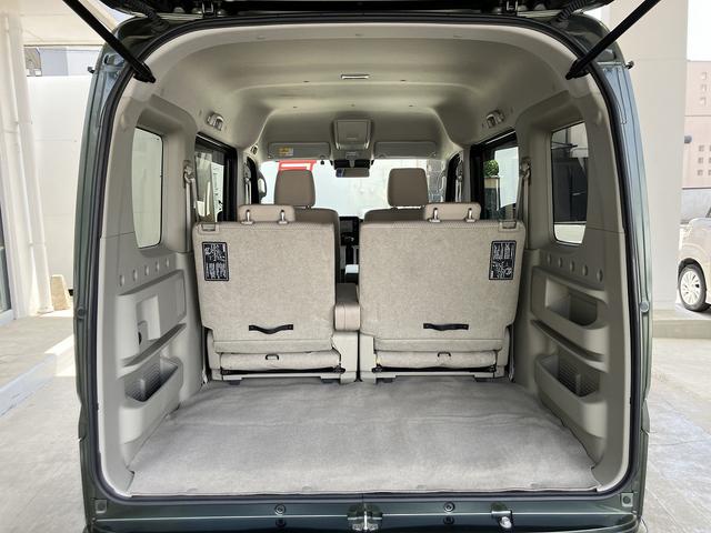 エブリイワゴン ＰＺターボ　ハイルーフ　ナビＴＶ　ＣＤ／ＤＶＤ　バックカメラ　ＥＴＣ　スズキセーフティサポート　左電動スライドドア　オートステップ　ＨＩＤライト　クリアランスソナー　シートヒーター　スマートキー　オートライト（8枚目）
