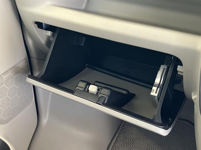 エブリイワゴン ＰＺターボ　ハイルーフ　ナビＴＶ　ＣＤ／ＤＶＤ　バックカメラ　ＥＴＣ　スズキセーフティサポート　左電動スライドドア　オートステップ　ＨＩＤライト　クリアランスソナー　シートヒーター　スマートキー　オートライト（28枚目）