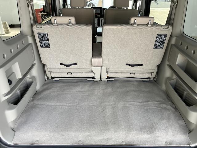 エブリイワゴン ＰＺターボ　ハイルーフ　ナビＴＶ　ＣＤ／ＤＶＤ　バックカメラ　ＥＴＣ　スズキセーフティサポート　左電動スライドドア　オートステップ　ＨＩＤライト　クリアランスソナー　シートヒーター　スマートキー　オートライト（40枚目）