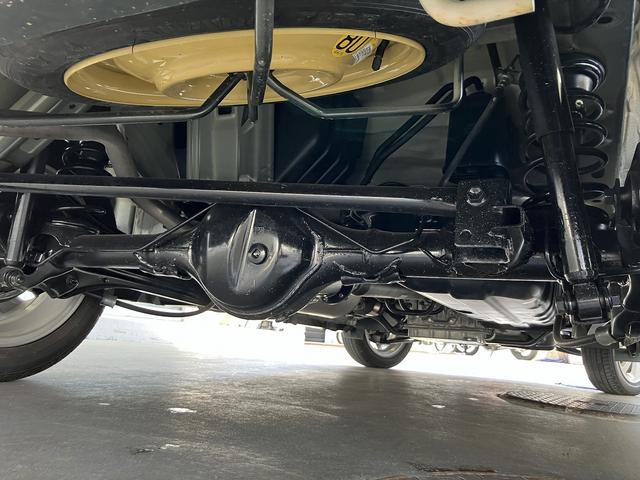 エブリイワゴン ＰＺターボ　ハイルーフ　ナビＴＶ　ＣＤ／ＤＶＤ　バックカメラ　ＥＴＣ　スズキセーフティサポート　左電動スライドドア　オートステップ　ＨＩＤライト　クリアランスソナー　シートヒーター　スマートキー　オートライト（73枚目）