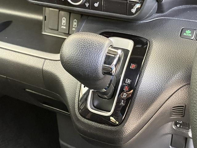 N-BOXカスタム G・Lホンダセンシング 1オーナー禁煙車 ナビ フルセグTV CD/DVD/SD/Bluetooth バックカメラ ナビ連動ドライブレコーダー ETC 前席シートヒーター 電動スライドドア LEDライト スマートキー(27枚目)