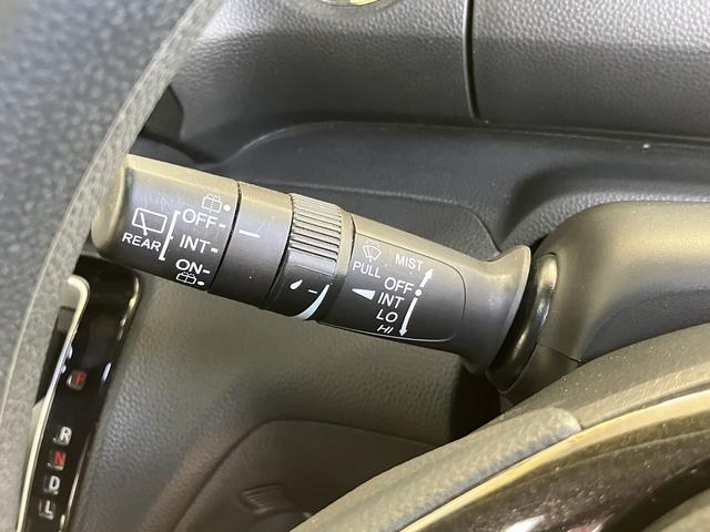 N-BOXカスタム G・Lホンダセンシング 1オーナー禁煙車 ナビ フルセグTV CD/DVD/SD/Bluetooth バックカメラ ナビ連動ドライブレコーダー ETC 前席シートヒーター 電動スライドドア LEDライト スマートキー(30枚目)