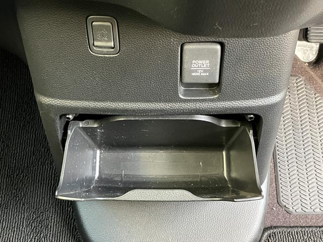 N-BOXカスタム G・Lホンダセンシング 1オーナー禁煙車 ナビ フルセグTV CD/DVD/SD/Bluetooth バックカメラ ナビ連動ドライブレコーダー ETC 前席シートヒーター 電動スライドドア LEDライト スマートキー(35枚目)