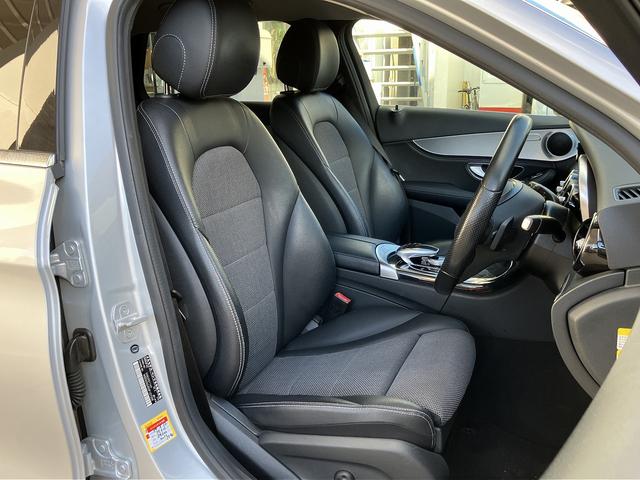 Ｃクラスステーションワゴン Ｃ１８０ステーションワゴン　アバンギャルド　禁煙車　ワンオーナー　パワーシート　クルーズコントロール　純正１７インチアルミ　ナビ　バックカメラ　ＥＴＣ　リアフォグ（4枚目）