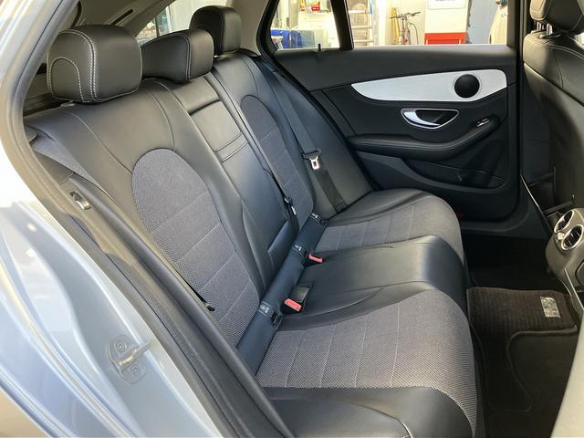 Ｃクラスステーションワゴン Ｃ１８０ステーションワゴン　アバンギャルド　禁煙車　ワンオーナー　パワーシート　クルーズコントロール　純正１７インチアルミ　ナビ　バックカメラ　ＥＴＣ　リアフォグ（6枚目）