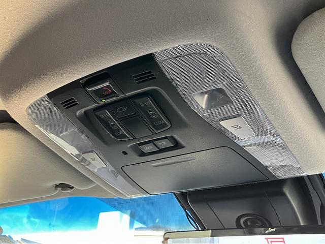 アルファードハイブリッド ＳＲ　Ｃパッケージ　純正ナビ　ＪＢＬ　全方位カメラ　禁煙　フリップダウン　ＤＶＤデッキ　デジタルインナーミラー　ＥＴＣ２．０　ドラレコ前後　シートヒーター　シートベンチレーション　ワンオーナー　ハンドルヒーター（57枚目）