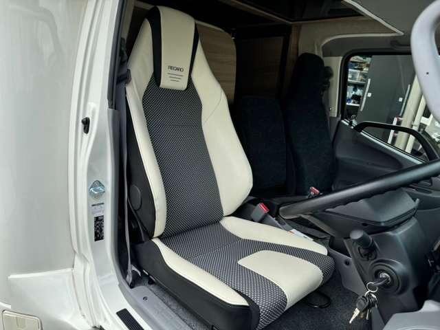 カムロード ベースグレード ダイレクトカーズ製トリッププレミアム リチウム/クーラー/FFヒーター/ソーラーP(52枚目)