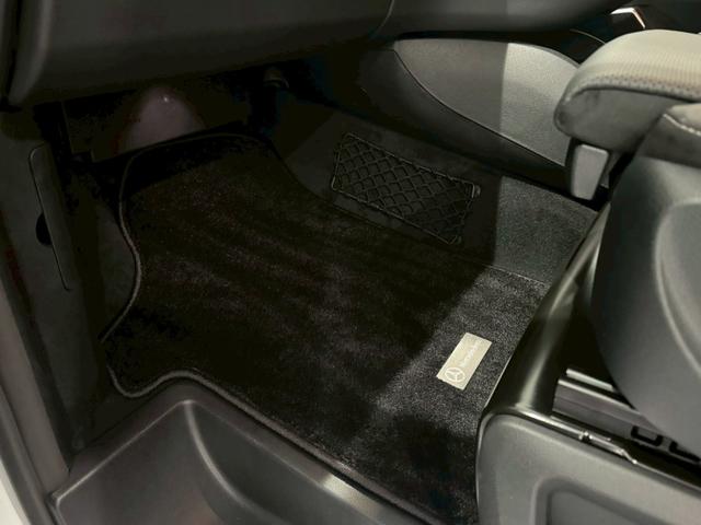 MERCEDES BENZ V-CLASS V 220 D EXCLUSIVE LONG PLATINUM SUITE