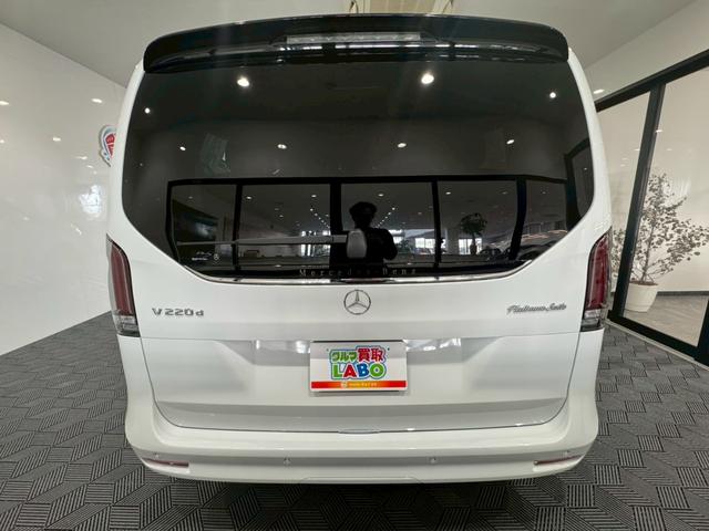 MERCEDES BENZ V-CLASS V 220 D EXCLUSIVE LONG PLATINUM SUITE