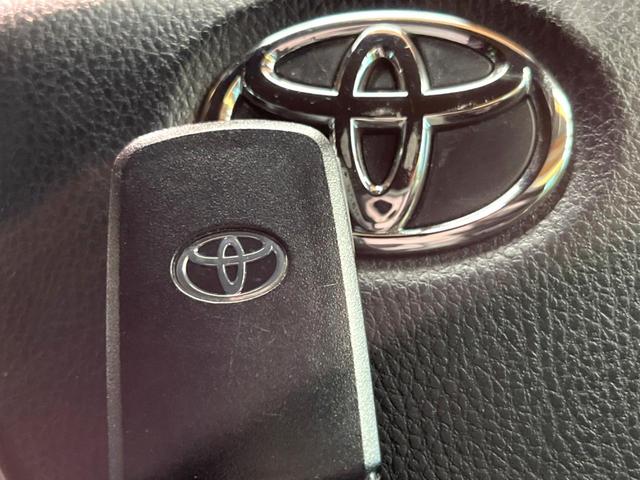 エスクァイア Gi 後席モニター 純正ナビ バックカメラ 両側電動スライドドア セーフティセンス クルーズコントロール スマートキー ETC LEDヘッドライト 純正15インチアルミホイール 合皮レザーシート 禁煙車(28枚目)