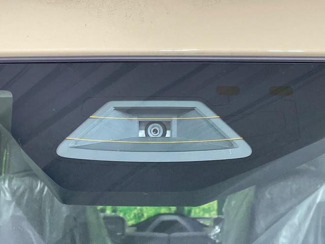 スペーシア ハイブリッドＧ　届出済未使用車　スズキセーフティサポート　スマートキー＆プッシュスタート　ＬＥＤヘッドライト　コーナーセンサー　両側スライドドア　オートマチックハイビーム　車線逸脱警報　誤発進抑制機能（3枚目）