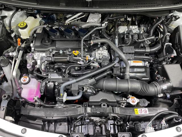 ヤリスクロス ハイブリッドZ 登録済未使用車 全周囲カメラ 衝突被害軽減システム レーダークルーズ ハーフレザーシート パワーシート コーナーセンサー スマートキー LEDヘッド ETC2.0 純正18インチアルミ 車線逸脱警報(19枚目)