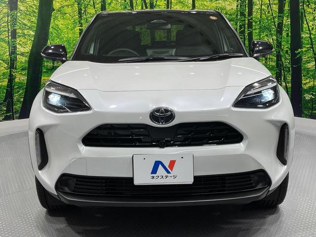 ヤリスクロス ハイブリッドZ 登録済未使用車 全周囲カメラ 衝突被害軽減システム レーダークルーズ ハーフレザーシート パワーシート コーナーセンサー スマートキー LEDヘッド ETC2.0 純正18インチアルミ 車線逸脱警報(28枚目)