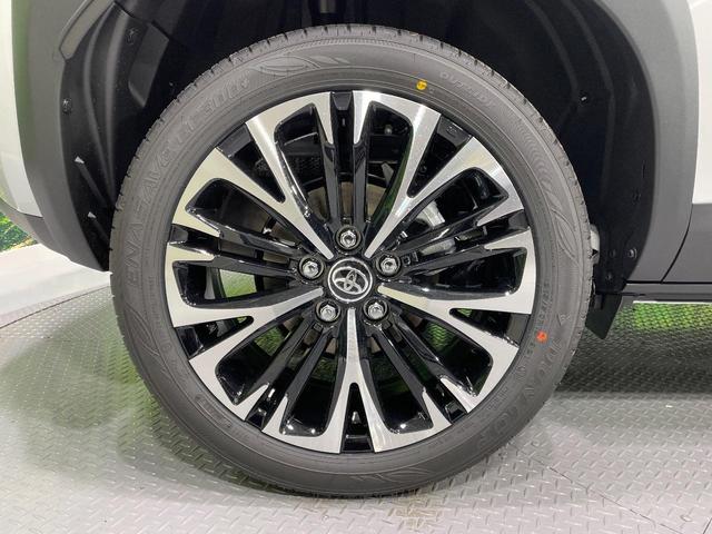 ヤリスクロス ハイブリッドZ 登録済未使用車 全周囲カメラ 衝突被害軽減システム レーダークルーズ ハーフレザーシート パワーシート コーナーセンサー スマートキー LEDヘッド ETC2.0 純正18インチアルミ 車線逸脱警報(31枚目)