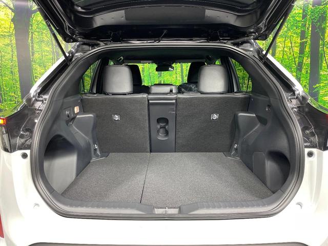 ヤリスクロス ハイブリッドZ 登録済未使用車 全周囲カメラ 衝突被害軽減システム レーダークルーズ ハーフレザーシート パワーシート コーナーセンサー スマートキー LEDヘッド ETC2.0 純正18インチアルミ 車線逸脱警報(39枚目)