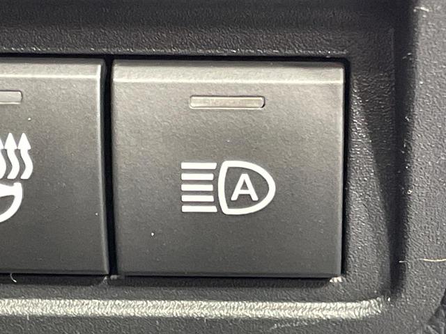 ヤリスクロス ハイブリッドZ 登録済未使用車 全周囲カメラ 衝突被害軽減システム レーダークルーズ ハーフレザーシート パワーシート コーナーセンサー スマートキー LEDヘッド ETC2.0 純正18インチアルミ 車線逸脱警報(46枚目)