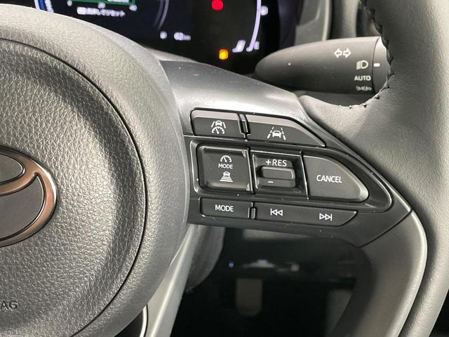 ヤリスクロス ハイブリッドZ 登録済未使用車 全周囲カメラ 衝突被害軽減システム レーダークルーズ ハーフレザーシート パワーシート コーナーセンサー スマートキー LEDヘッド ETC2.0 純正18インチアルミ 車線逸脱警報(47枚目)