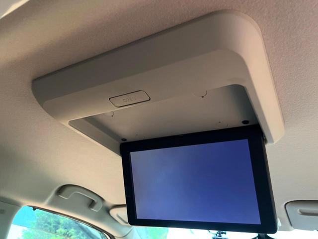 セレナ ハイウェイスター　プロパイロットエディション　後席モニター　両側電動ドア　純正９型ナビ　バックカメラ　プロパイロット　コーナーセンサー　オートブレーキホールド　ＨＩＤヘッド　純正１６インチアルミ　純正革巻きハンドル　ビルトインＥＴＣ　ドラレコ（3枚目）