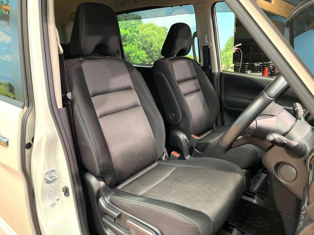 セレナ ハイウェイスター　プロパイロットエディション　後席モニター　両側電動ドア　純正９型ナビ　バックカメラ　プロパイロット　コーナーセンサー　オートブレーキホールド　ＨＩＤヘッド　純正１６インチアルミ　純正革巻きハンドル　ビルトインＥＴＣ　ドラレコ（7枚目）