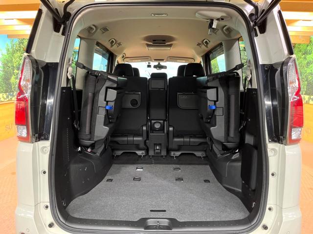 セレナ ハイウェイスター　プロパイロットエディション　後席モニター　両側電動ドア　純正９型ナビ　バックカメラ　プロパイロット　コーナーセンサー　オートブレーキホールド　ＨＩＤヘッド　純正１６インチアルミ　純正革巻きハンドル　ビルトインＥＴＣ　ドラレコ（10枚目）