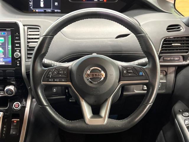 セレナ ハイウェイスター　プロパイロットエディション　後席モニター　両側電動ドア　純正９型ナビ　バックカメラ　プロパイロット　コーナーセンサー　オートブレーキホールド　ＨＩＤヘッド　純正１６インチアルミ　純正革巻きハンドル　ビルトインＥＴＣ　ドラレコ（11枚目）