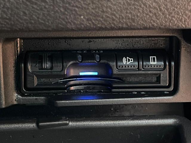 セレナ ハイウェイスター　プロパイロットエディション　後席モニター　両側電動ドア　純正９型ナビ　バックカメラ　プロパイロット　コーナーセンサー　オートブレーキホールド　ＨＩＤヘッド　純正１６インチアルミ　純正革巻きハンドル　ビルトインＥＴＣ　ドラレコ（35枚目）