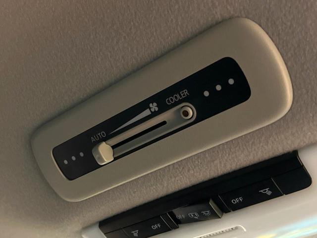 セレナ ハイウェイスター　プロパイロットエディション　後席モニター　両側電動ドア　純正９型ナビ　バックカメラ　プロパイロット　コーナーセンサー　オートブレーキホールド　ＨＩＤヘッド　純正１６インチアルミ　純正革巻きハンドル　ビルトインＥＴＣ　ドラレコ（58枚目）