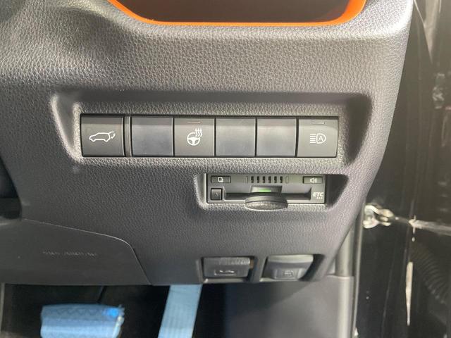 ＲＡＶ４ アドベンチャー　４ＷＤ　ＪＡＯＳエアロ　純正９型ナビ　バックカメラ　衝突被害軽減システム　レーダークルーズ　禁煙車　電動リアゲート　シートエアコン　シートヒーター　コーナーセンサー　ステアリングヒーター　ＥＴＣ（7枚目）