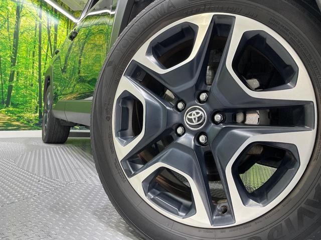 ＲＡＶ４ アドベンチャー　４ＷＤ　ＪＡＯＳエアロ　純正９型ナビ　バックカメラ　衝突被害軽減システム　レーダークルーズ　禁煙車　電動リアゲート　シートエアコン　シートヒーター　コーナーセンサー　ステアリングヒーター　ＥＴＣ（14枚目）