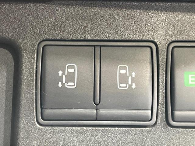 セレナ ハイウェイスター　Ｖセレ＋セーフティ　ＳＨＶ　Ａセフ　両側電動ドア　純正ＳＤナビ　後席モニター　全周囲カメラ　衝突被害軽減システム　禁煙車　ドラレコ　コーナーセンサー　ＬＥＤヘッド　ビルトインＥＴＣ　クルコン　純正１６インチアルミ　車線逸脱警報（6枚目）