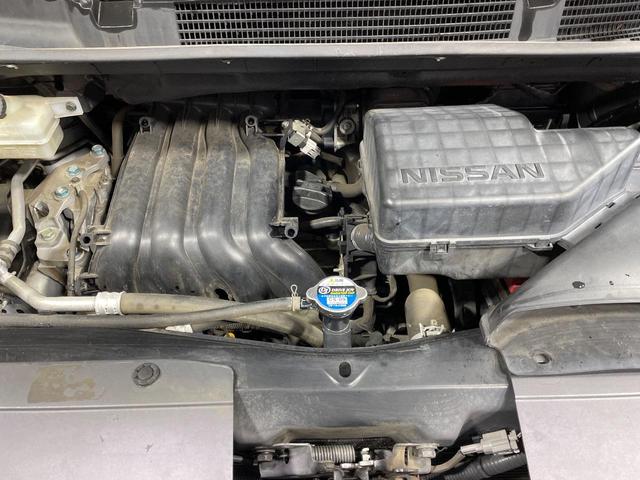 セレナ ハイウェイスター　Ｖセレ＋セーフティ　ＳＨＶ　Ａセフ　両側電動ドア　純正ＳＤナビ　後席モニター　全周囲カメラ　衝突被害軽減システム　禁煙車　ドラレコ　コーナーセンサー　ＬＥＤヘッド　ビルトインＥＴＣ　クルコン　純正１６インチアルミ　車線逸脱警報（19枚目）