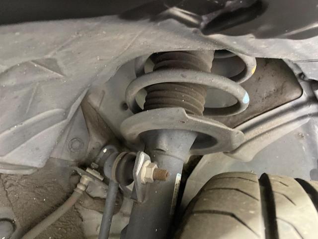 セレナ ハイウェイスター　Ｖセレ＋セーフティ　ＳＨＶ　Ａセフ　両側電動ドア　純正ＳＤナビ　後席モニター　全周囲カメラ　衝突被害軽減システム　禁煙車　ドラレコ　コーナーセンサー　ＬＥＤヘッド　ビルトインＥＴＣ　クルコン　純正１６インチアルミ　車線逸脱警報（21枚目）